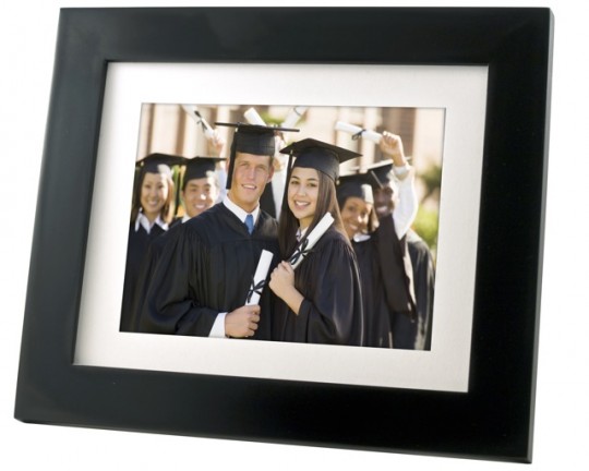 Pandigital Photo Mail LED DigitalPhoto Frame PAN8008DW grads 540x432