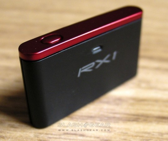 DA RX1 Kleer wireless iPod adapter SlashGear 5 540x452