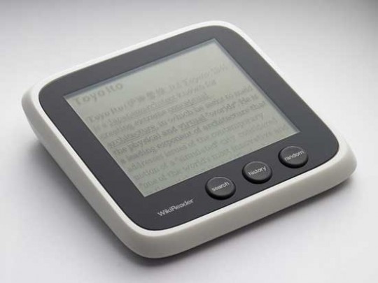 WikiReader gets Spring 2010 update offering better keypad wikireader 1 540x405