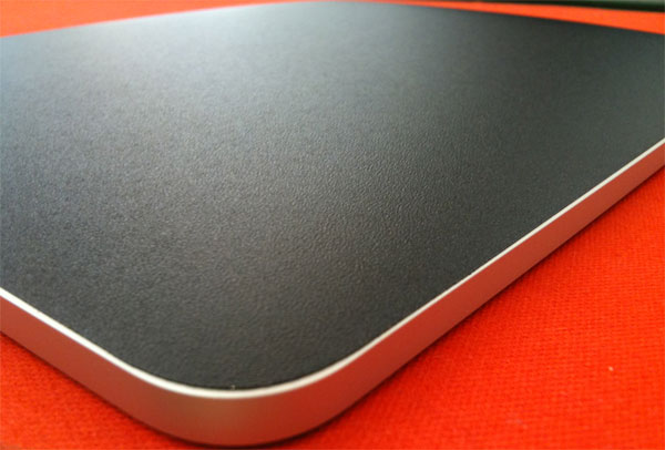 SlashGear StealthArmor for iPad Giveaway