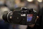 40MP Pentax 645D camera gets video demo, one step closer to release