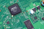 Xbox 360 Slim gets torn down hardware geek style