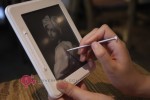 iriver Story Touch Edition dumps QWERTY for touchscreen