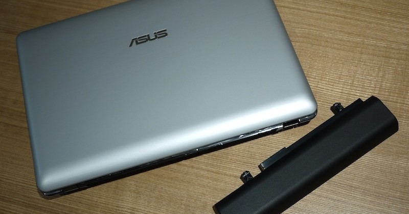 ASUS Eee PC 1215N Review