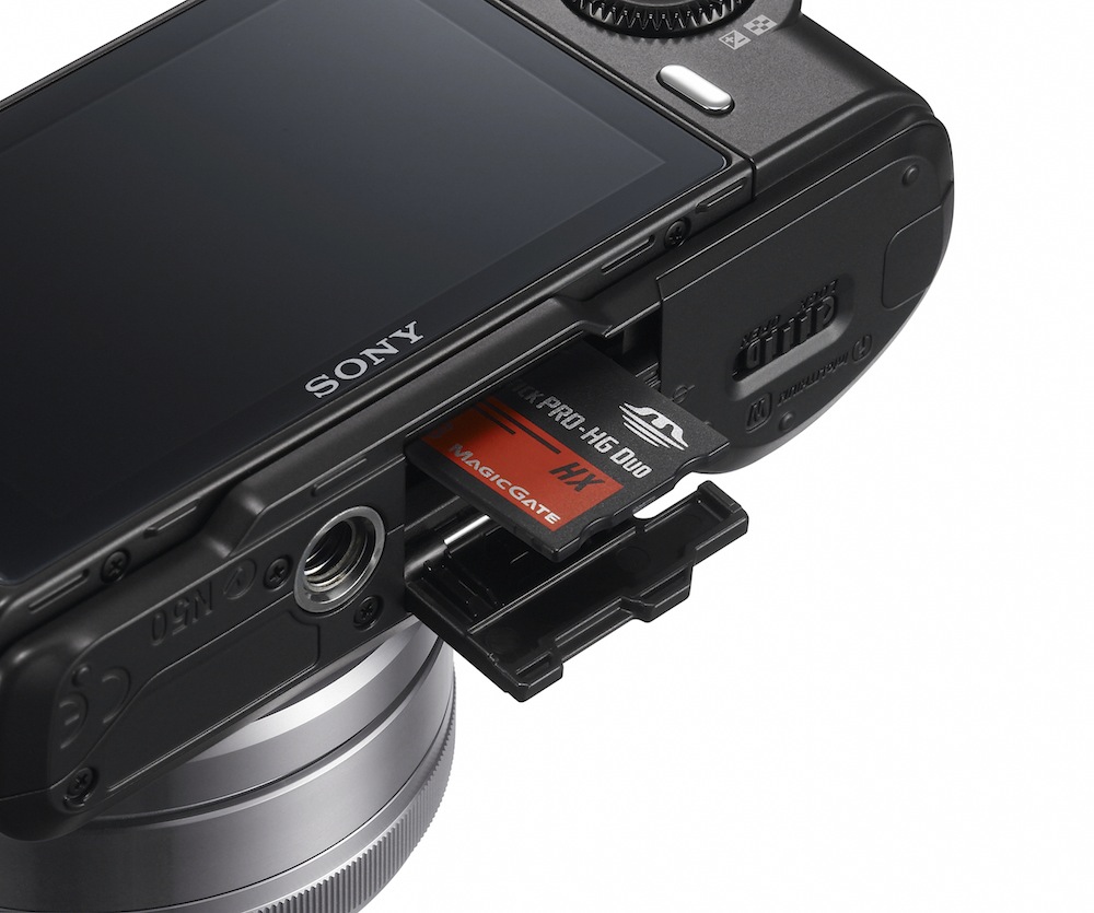Sony NEXC3 Interchangeable Lens Camera Official 16.3MP And 720p HD SlashGear