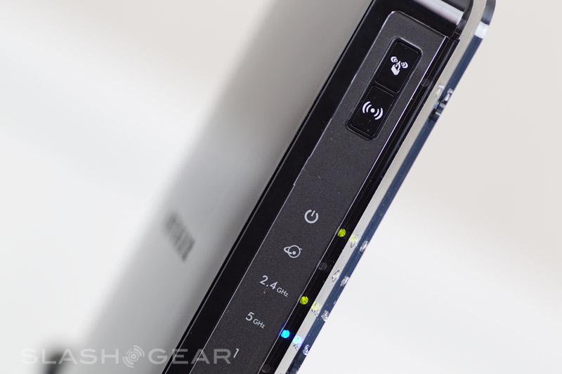 Netgear WNDR4500 Review SlashGear
