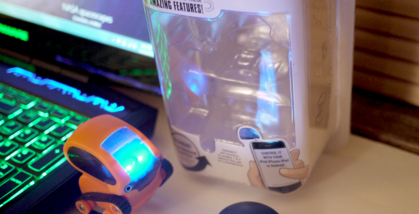 Desk Pets Tankbot Review
