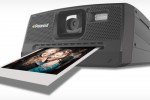 Polaroid Z340 Instant Digital Camera prints photos
