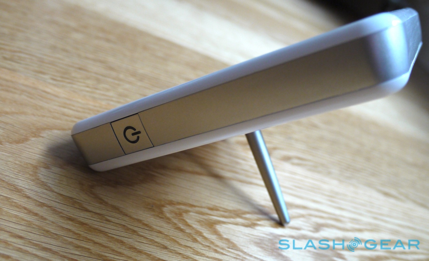 Philips goLITE BLU Energy Light Review SlashGear