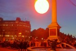 Trafalgar Sun raises 4m lumen artificial star above London