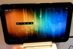 Toshiba flaunts 13.3-inch AT330 prototype ICS tablet
