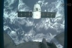 SpaceX Dragon parks 30m off Space Station as docking nears