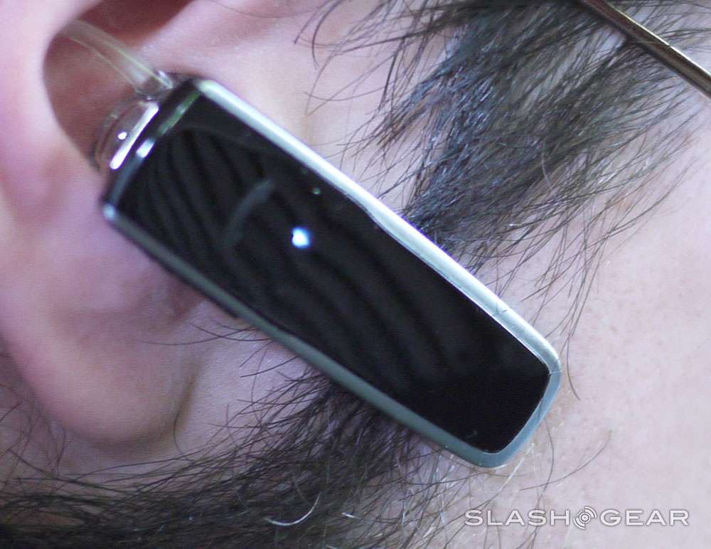 Plantronics M55 Bluetooth Headset Review SlashGear