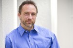 Wikipedia founder blasts “moguls of Hollywood” over copyright extradition