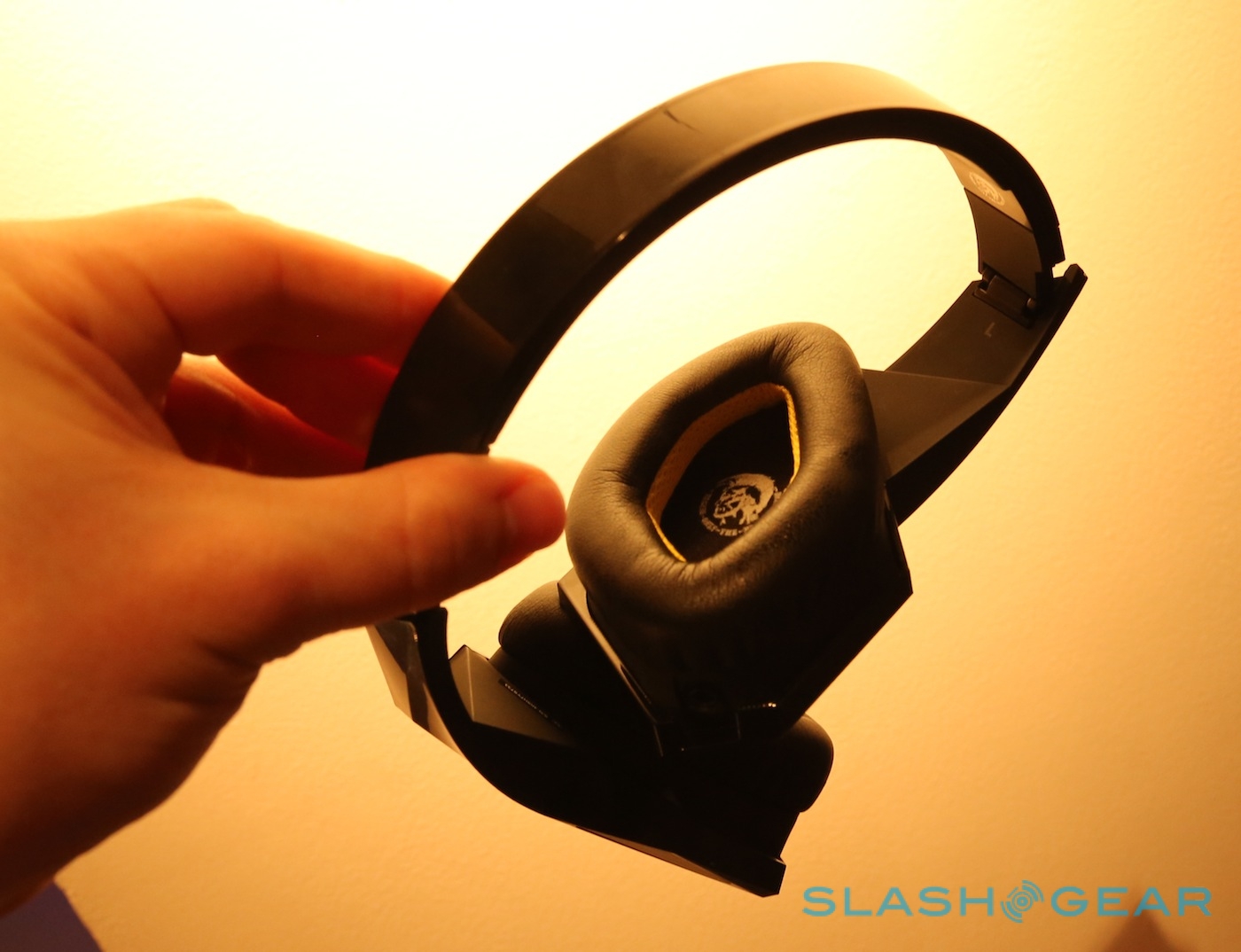 Monster Headphones HandsOn Diamond Tears, VEKTR And Inspiration