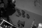 Curiosity Mars rover finds radiation levels safe for humankind