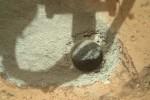 NASA: Mars Curiosity rover now analyzing drilled rock