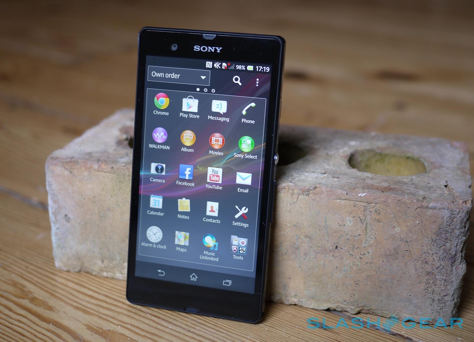 Sony Xperia Z Review - SlashGear
