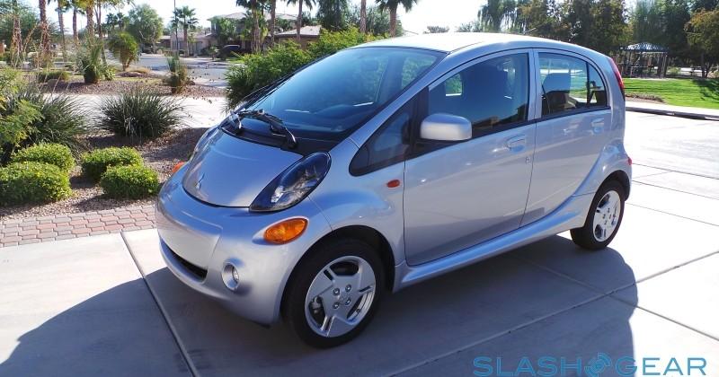 Mitsubishi i-MiEV Review