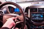 Apple looking to boost in-car integration prowess with new job listing