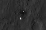 Photos show Curiosity’s parachute flapping in the Martian wind