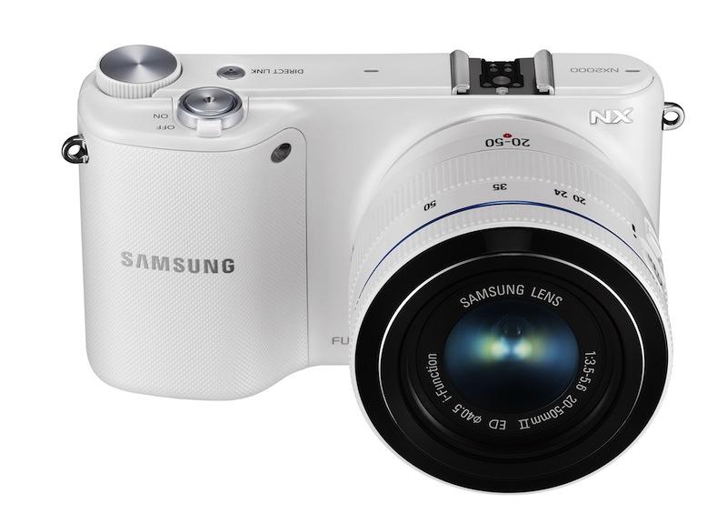 Samsung NX2000 SMART Camera Packs NFC And WiFi