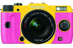 Pentax Q7 compact camera offers interchangeable lenses and 120 color options
