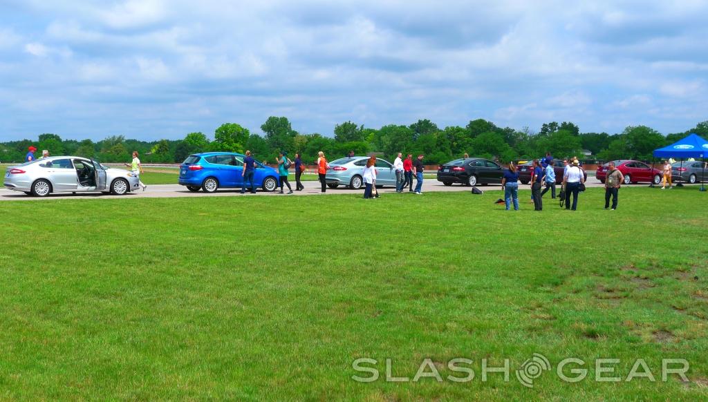 2013 Ford Fusion Energi Test Drive: Ford Does Gamification - SlashGear
