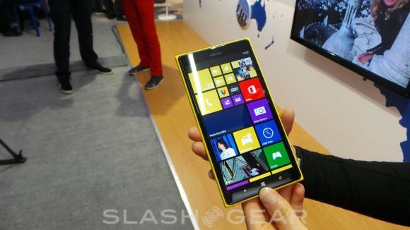 http://www.slashgear.com/wp-content/uploads/2013/10/nokia-lumia-1520-handson-1-580x3261.jpg