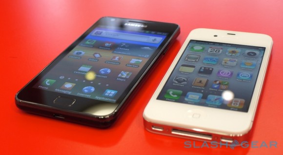 Apple’s Schiller suggests Galaxy S “weakened the view that the world has for Apple”