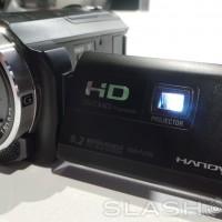 Sony introduces two new Handycam models with projectors at CES 2014