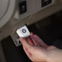 Automatic update turns cars into mobile Apple iBeacons