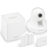 iSmart shows off their new home protection products at CES 2014