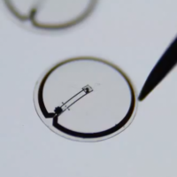 Microsoft: We welcome Google contact lenses (& yes, we did them first)