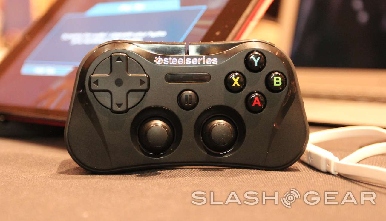 SteelSeries Stratus Wireless Gaming Controller For iOS 7 HandsOn