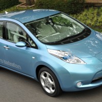 Nissan-Renault delays EV targets after “slower” sales