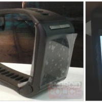 Google smartwatch Motorola proto leaks as OS launch tipped soon