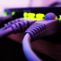 Pay TV subscribers decreased last year as broadband rose