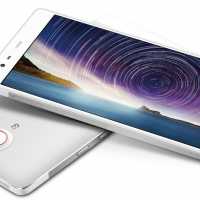 ZTE Nubia X6 announced with Snapdragon 801, near tablet-sized