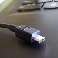 European Parliament backs universal smartphone charger regulation