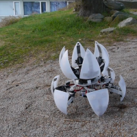 Morphing DIY robot looks like a Portal ‘bot for real