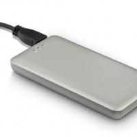 Toshiba Canvio AeroMobile SSD wirelessly stores data from smartphones