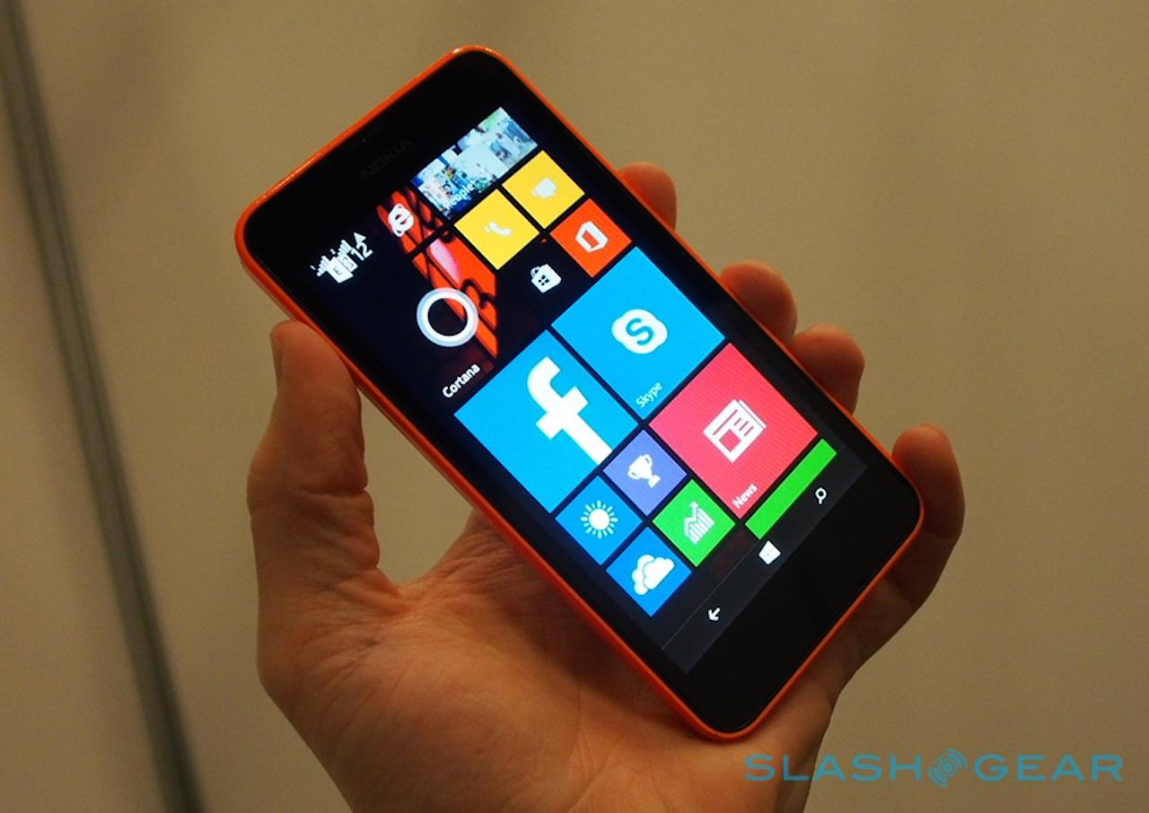 Nokia Lumia 630 Dual Sim Software Update www.slashgear.com