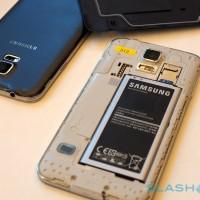 Galaxy S5 Teardown reveals display-level barrier