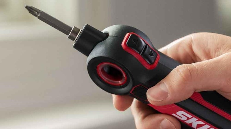 SKIL Twist 2.0 Rechargeable 4V Screwdriver