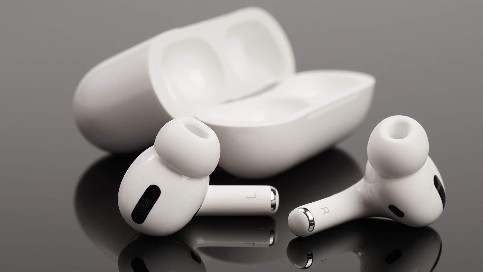 10 AirPods Pro Competitors That Are Worth Checking Out