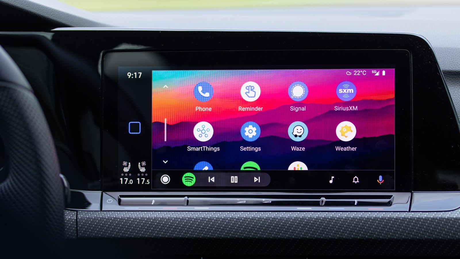 Android Auto is letting people use Google Maps on their phone and car at  the same time again