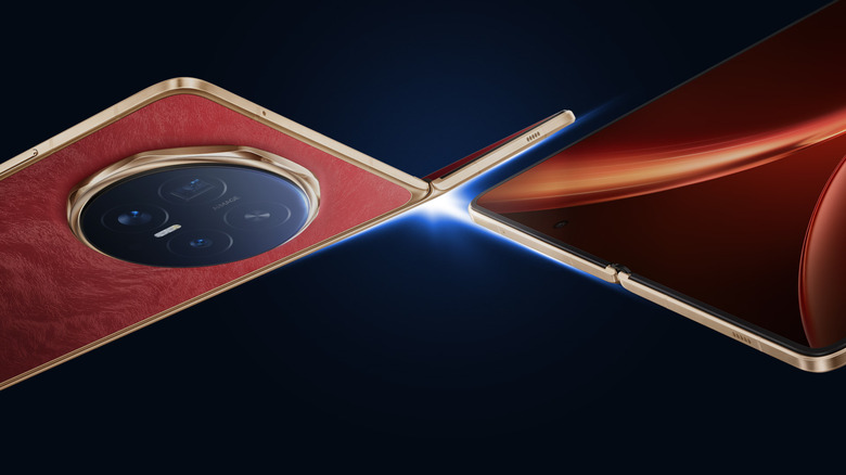 The Honor Magic V6 unfolded