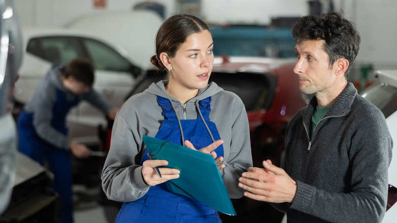 customer being vague at car repair facility