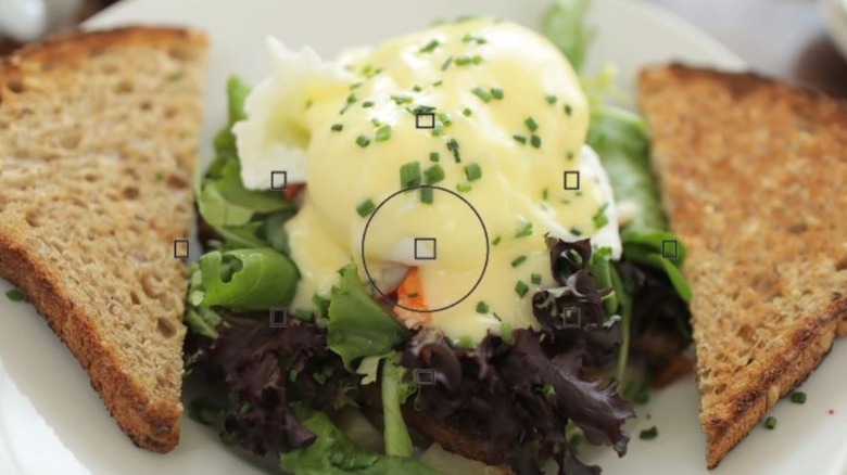 Metering icon appearing in viewfinder